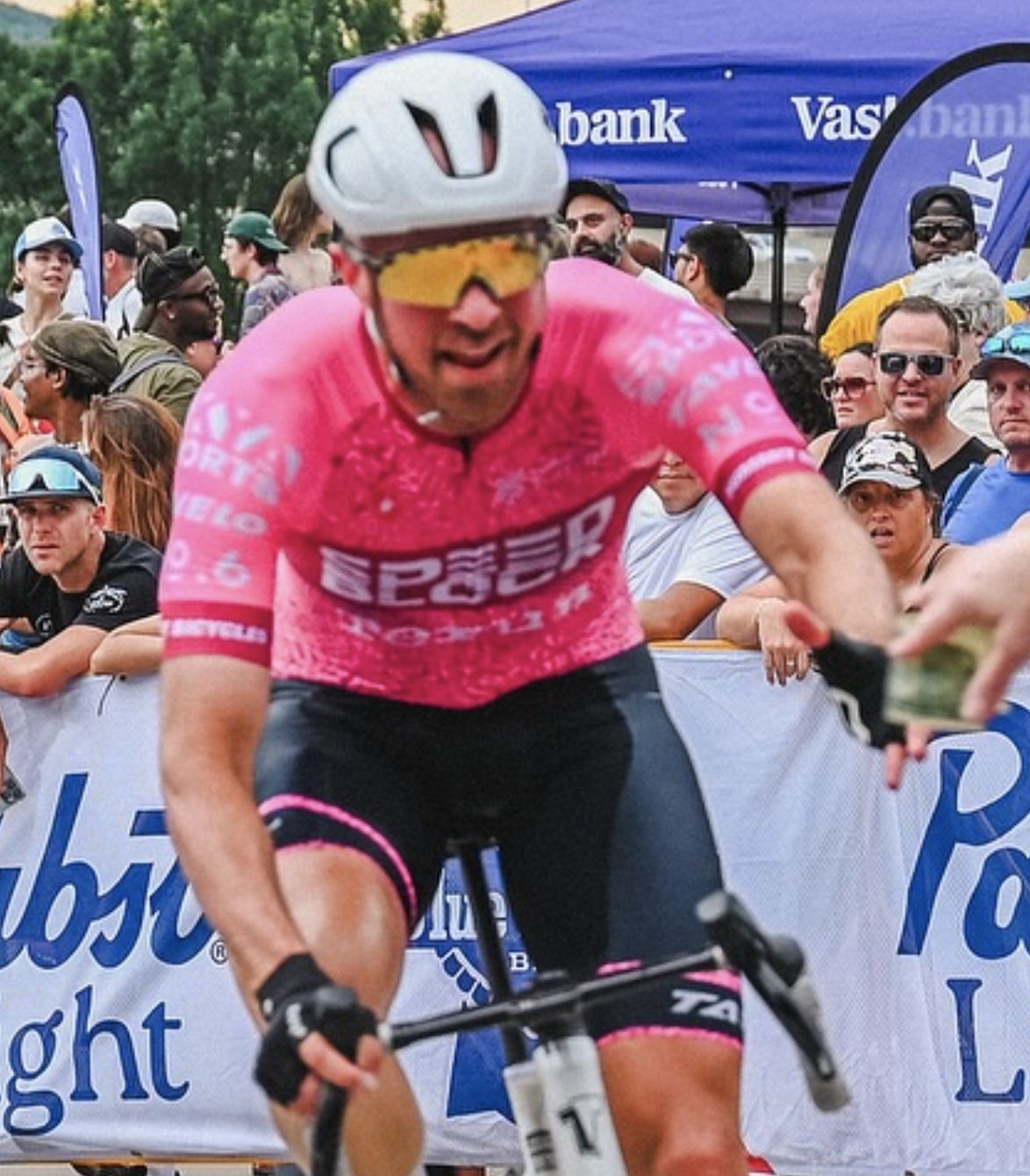 Sprint finish at a crit